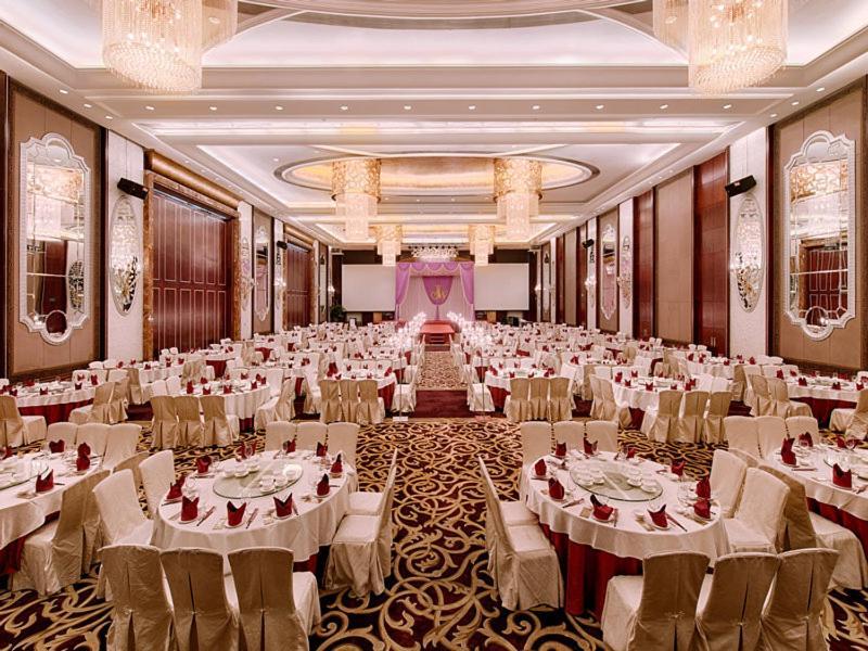 Vienna Hotel Shenzhen Exibition Center Eksteriør bilde